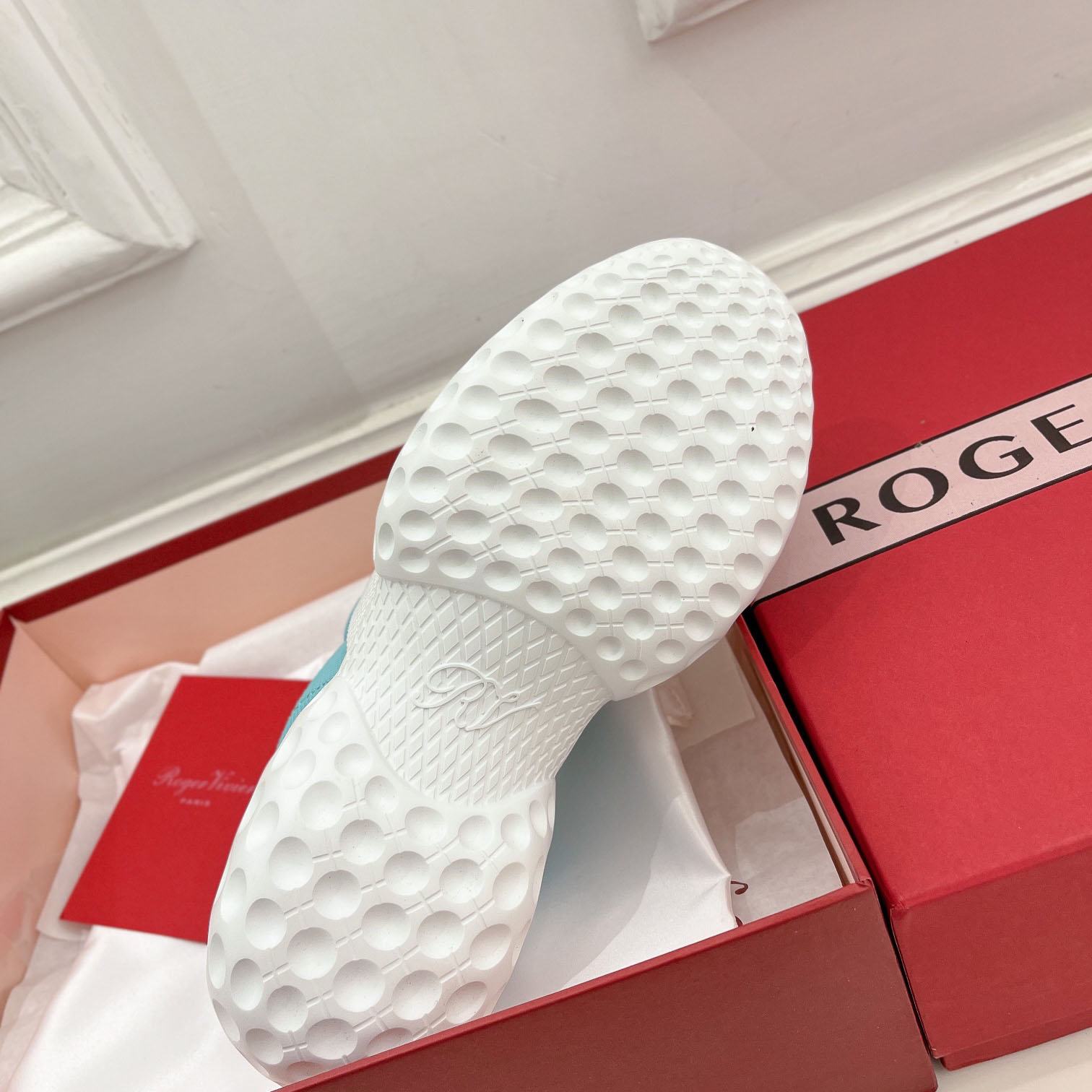 Roger Vivier Viv Run Moonlight Sneaker - EUR FASHION