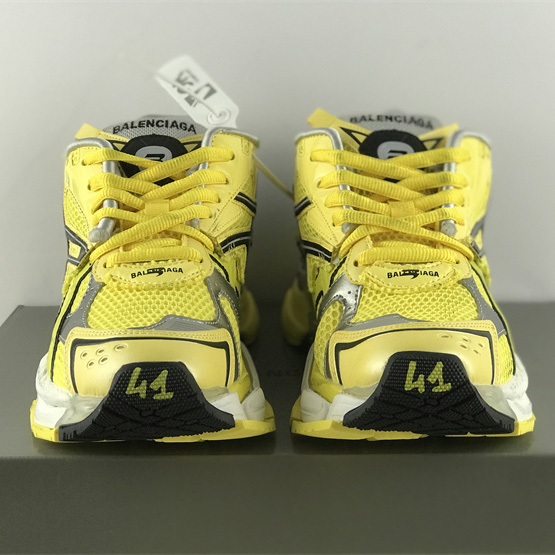 Balenciaga Runner Sneaker - EUR FASHION