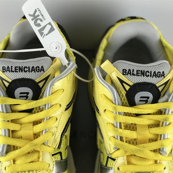 Balenciaga Runner Sneaker - EUR FASHION