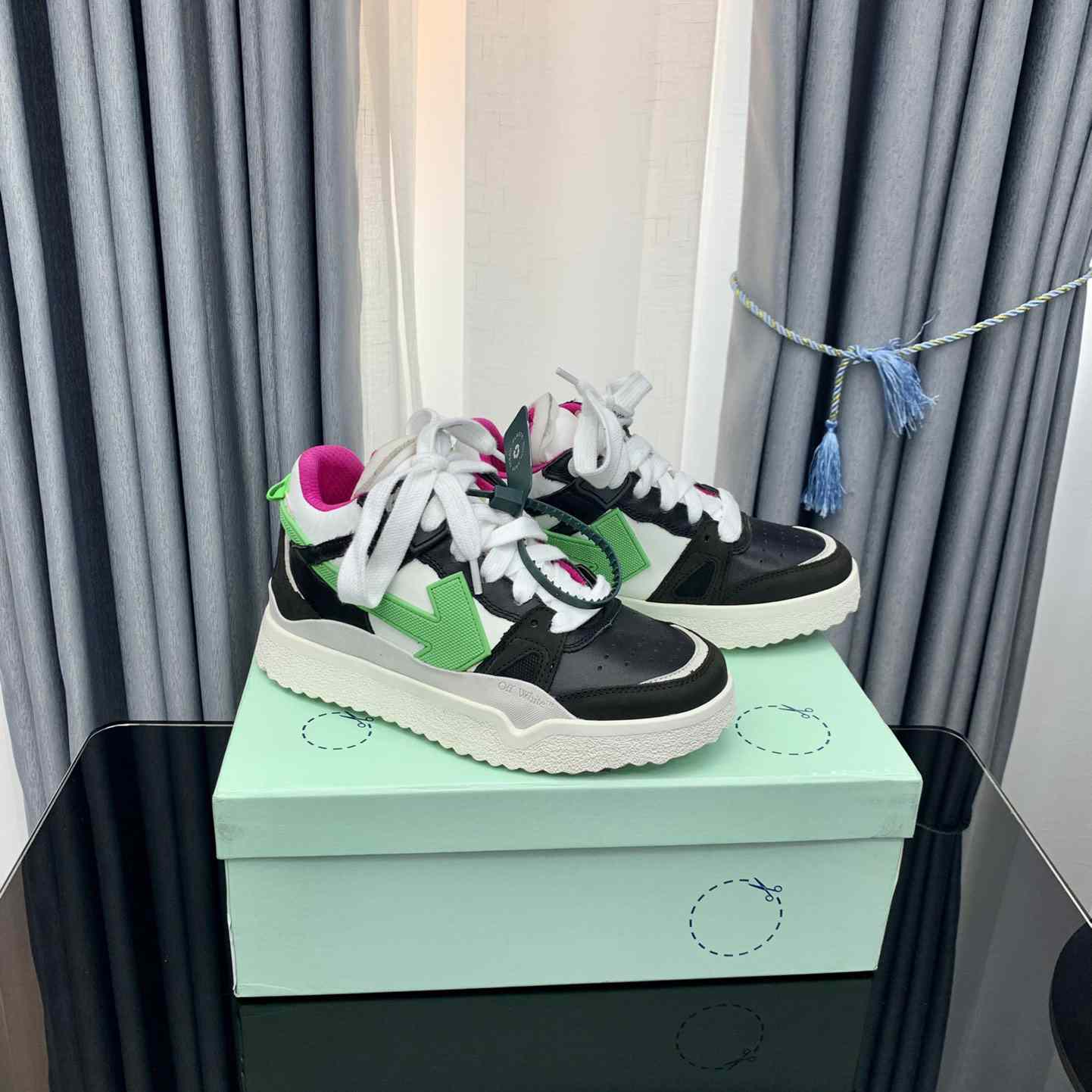 Off-White-Out-of-Office-Sneaker - EUR FASHION