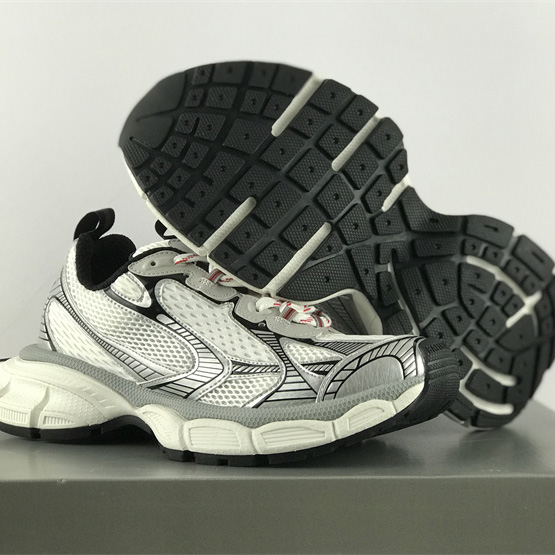 Balenciaga Runner Sneaker - EUR FASHION