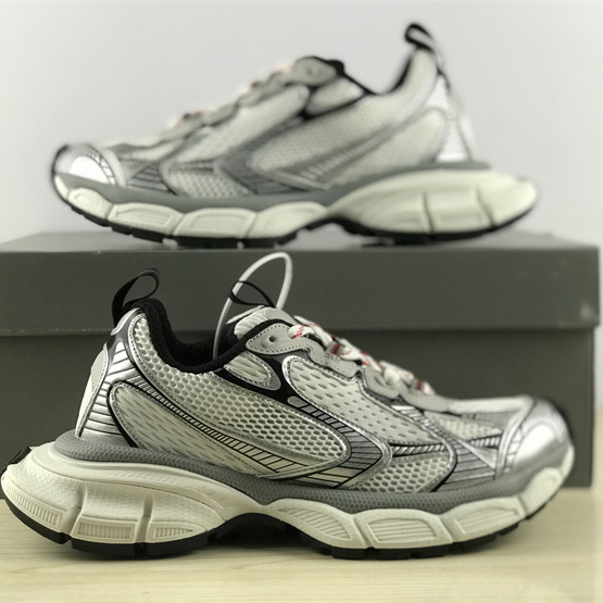 Balenciaga Runner Sneaker - EUR FASHION