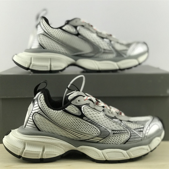 Balenciaga Runner Sneaker - EUR FASHION