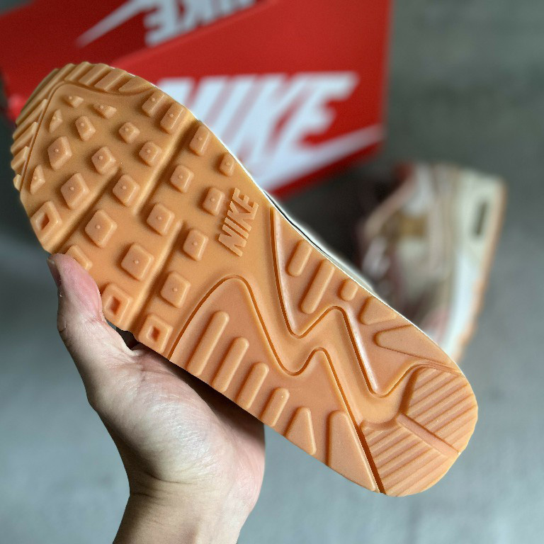 Nike Air Max 90 Terrascape „Fuel Orange“ Turnschuhe DM9922-100 - EUR FASHION