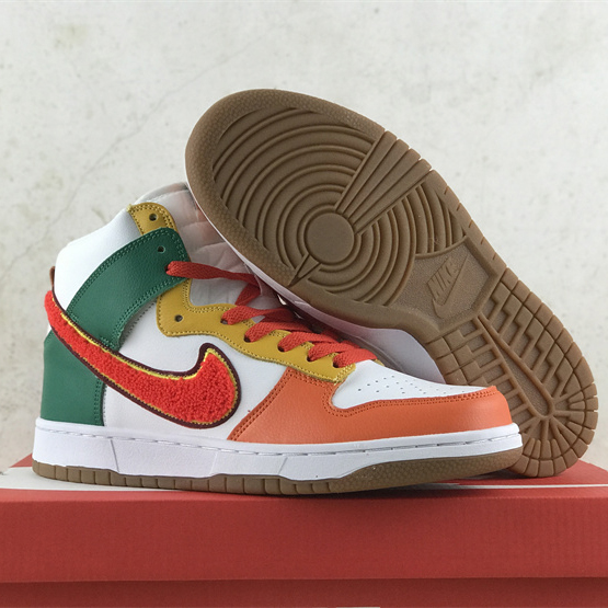 Nike Dunk High University „Chenille Swoosh“ Sneakers DR8805-100 - EUR FASHION