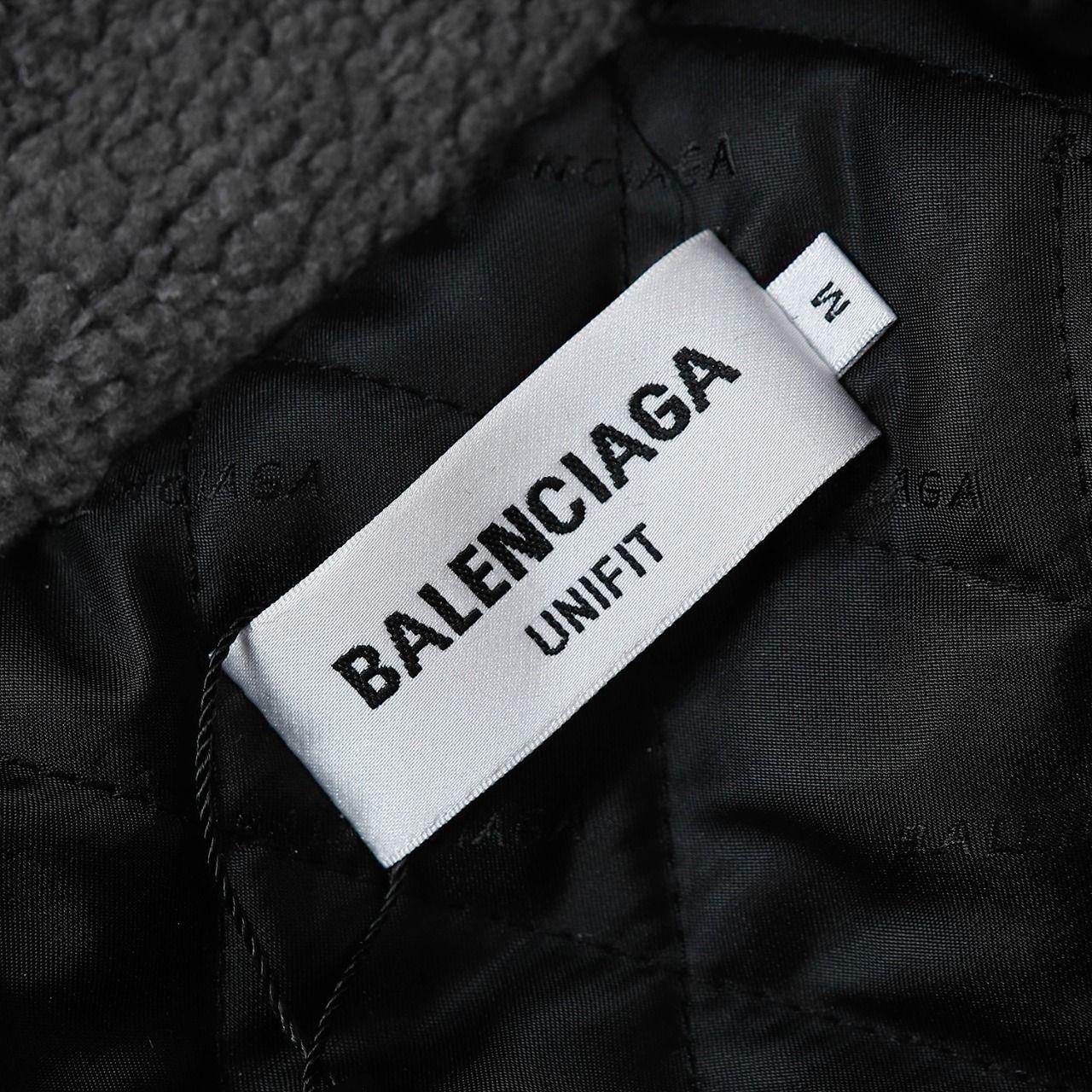 Balenciaga Jacke mit Teddy-Logo - EUR FASHION