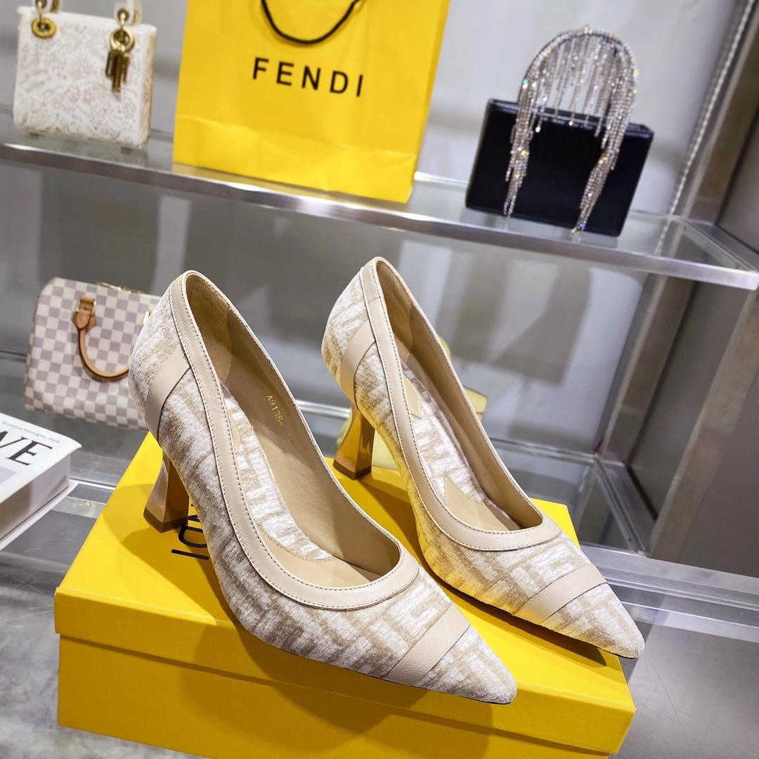 Fendi Baguettepumpe - EUR FASHION