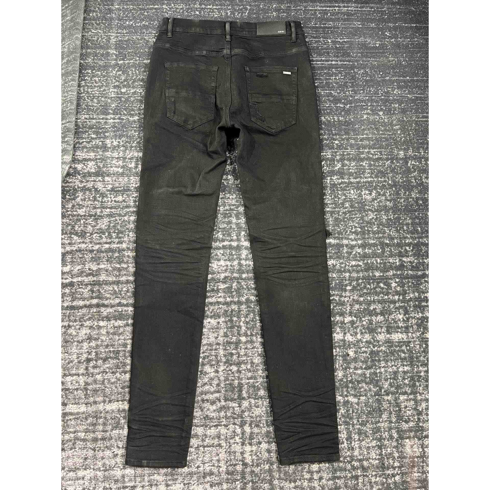 Amiri Slim Fit Jeans 205 - EUR FASHION