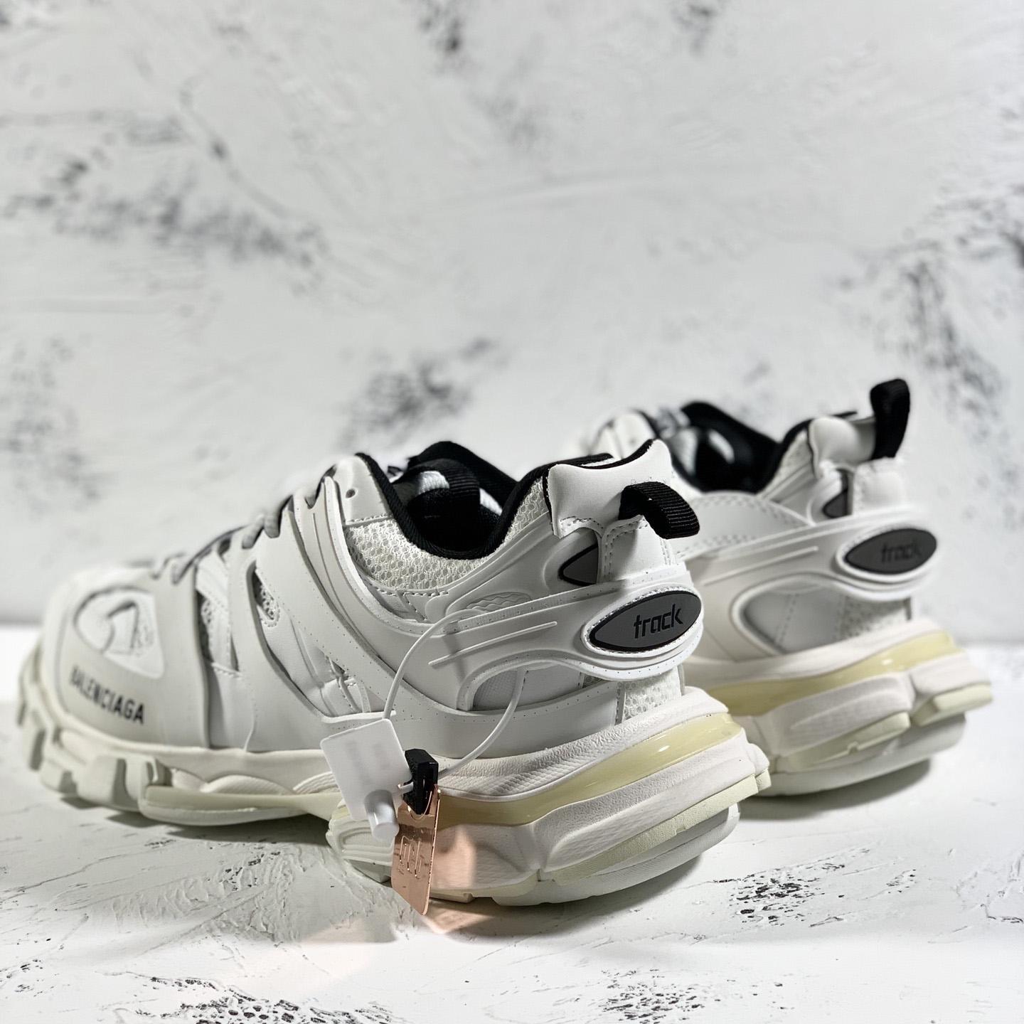 Balenciaga Track Sneaker - EUR FASHION