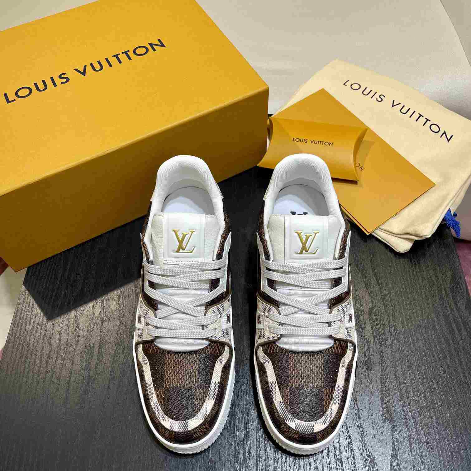 Louis Vuitton LV Trainer Sneaker (nach britischer Größe) 1AAV8Y - EUR FASHION