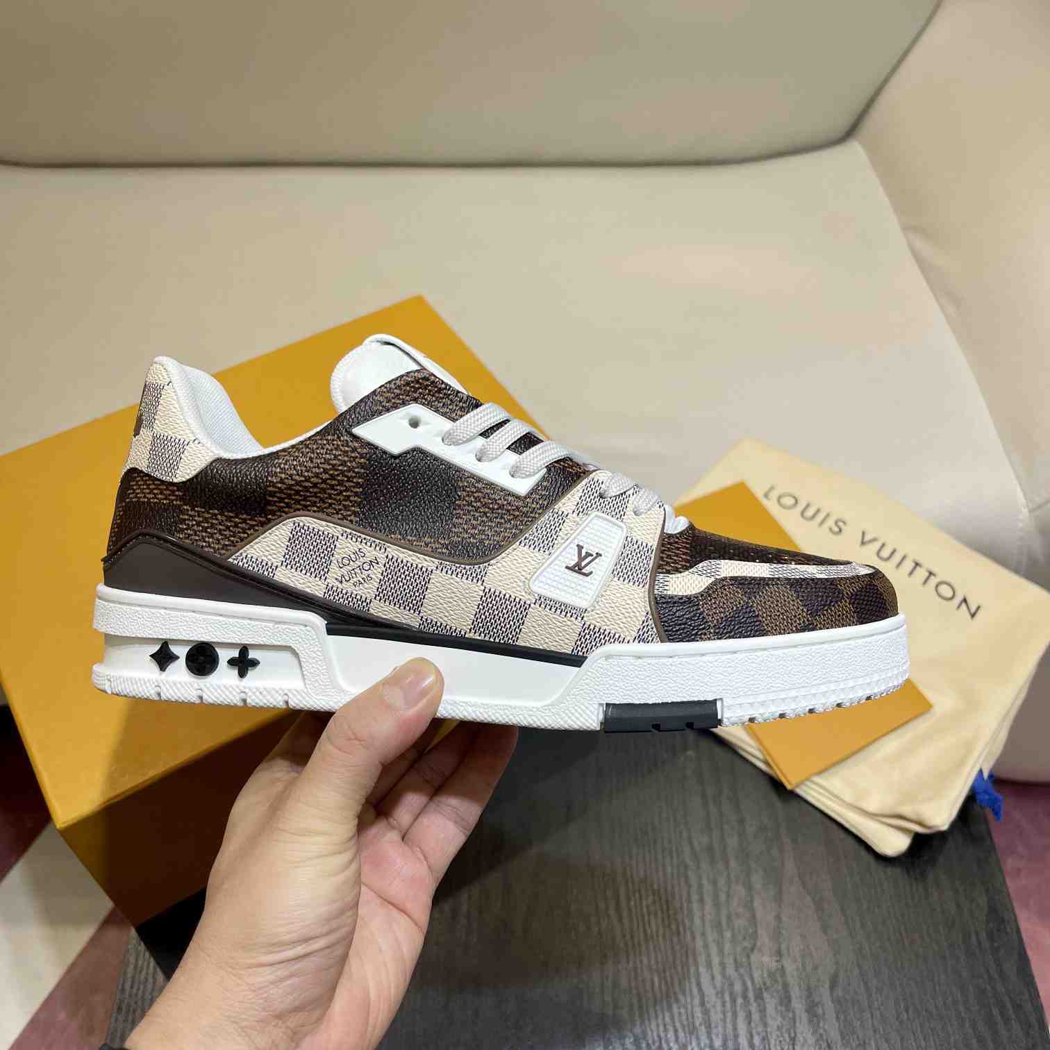 Louis Vuitton LV Trainer Sneaker (nach britischer Größe) 1AAV8Y - EUR FASHION