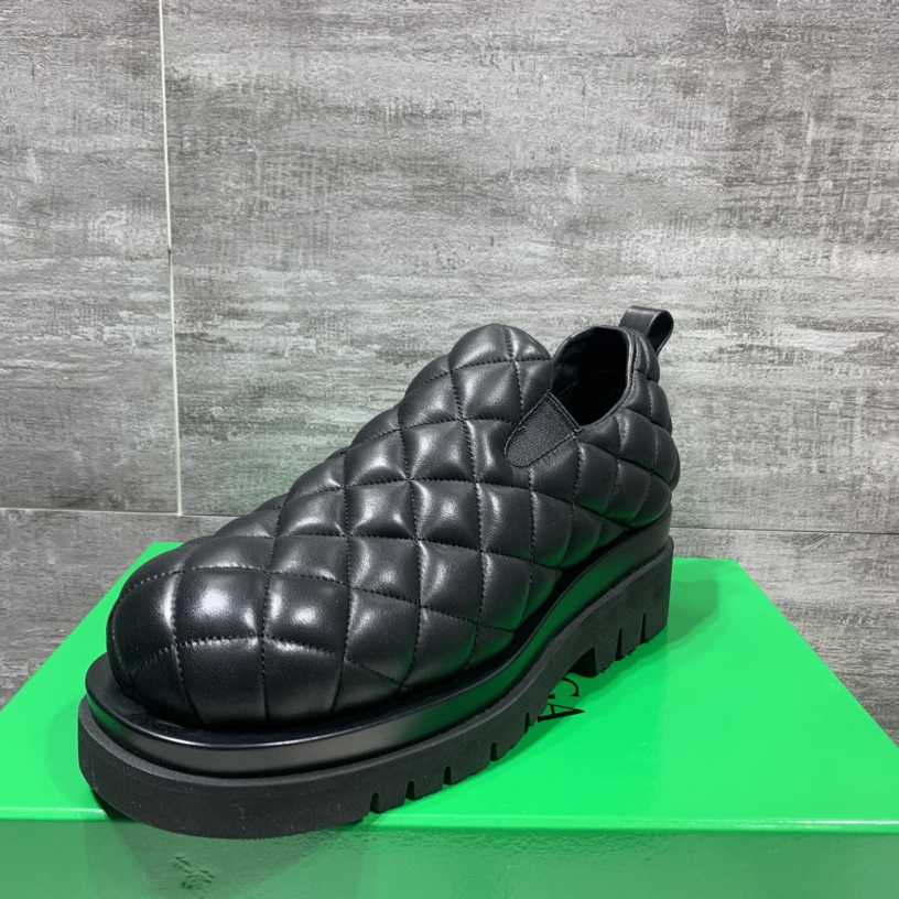 Schwarze gesteppte Slip-On-Schuhe von Bottega Veneta für Herren - EUR FASHION