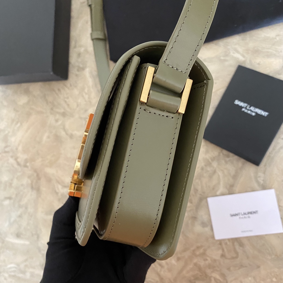 Saint Laurent Solferino Kleine Umhängetasche aus Saint Laurent-Leder (19-13-5 cm) - EUR FASHION