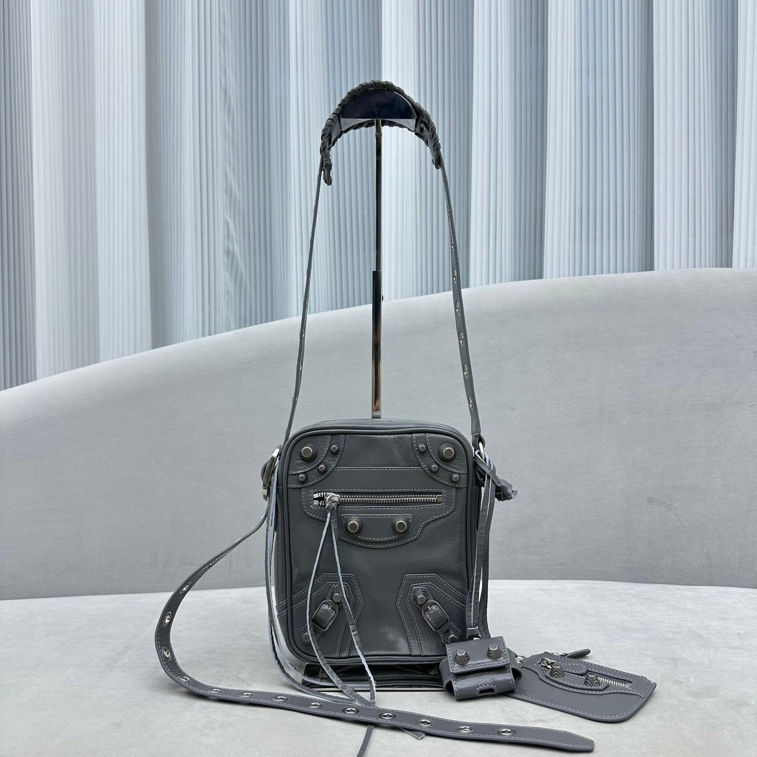 Balenciaga Herren Le Cagole Umhängetasche (21-17-4,5 cm) - EUR FASHION