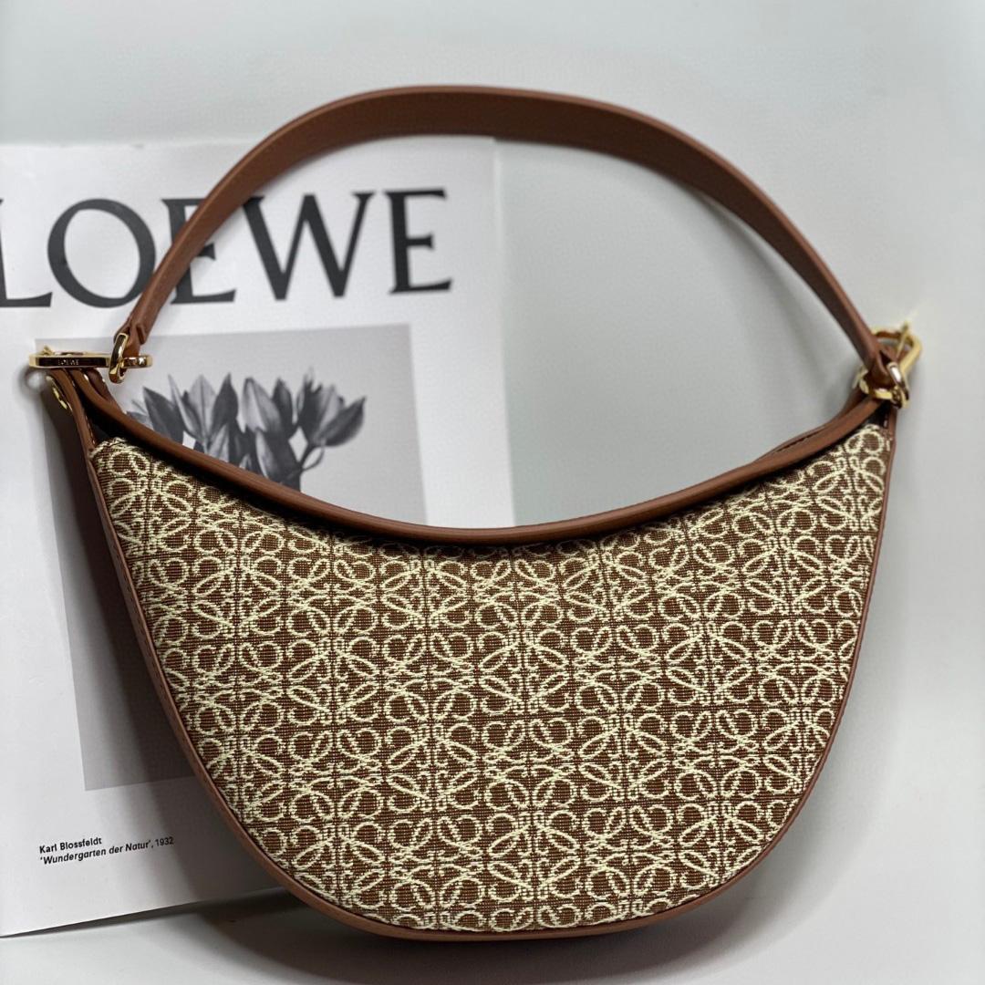 Loewe Kleine Loewe Luna Tasche aus Anagram-Jacquard und klassischem Kalbsleder (30-12-6 cm) - EUR FASHION