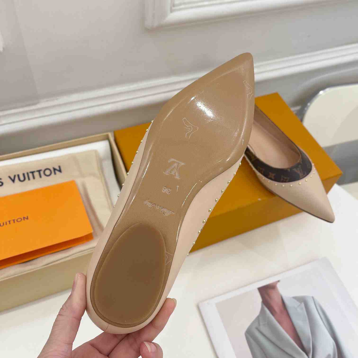 Flache Ballerina mit Louis Vuitton-Signatur - EUR FASHION