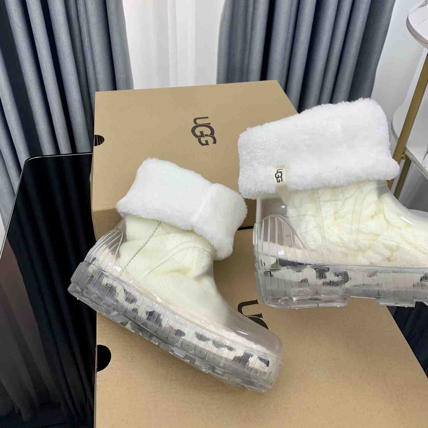 Ugg Drizlita Clear Damen Taffy Weiße Modestiefel - EUR FASHION