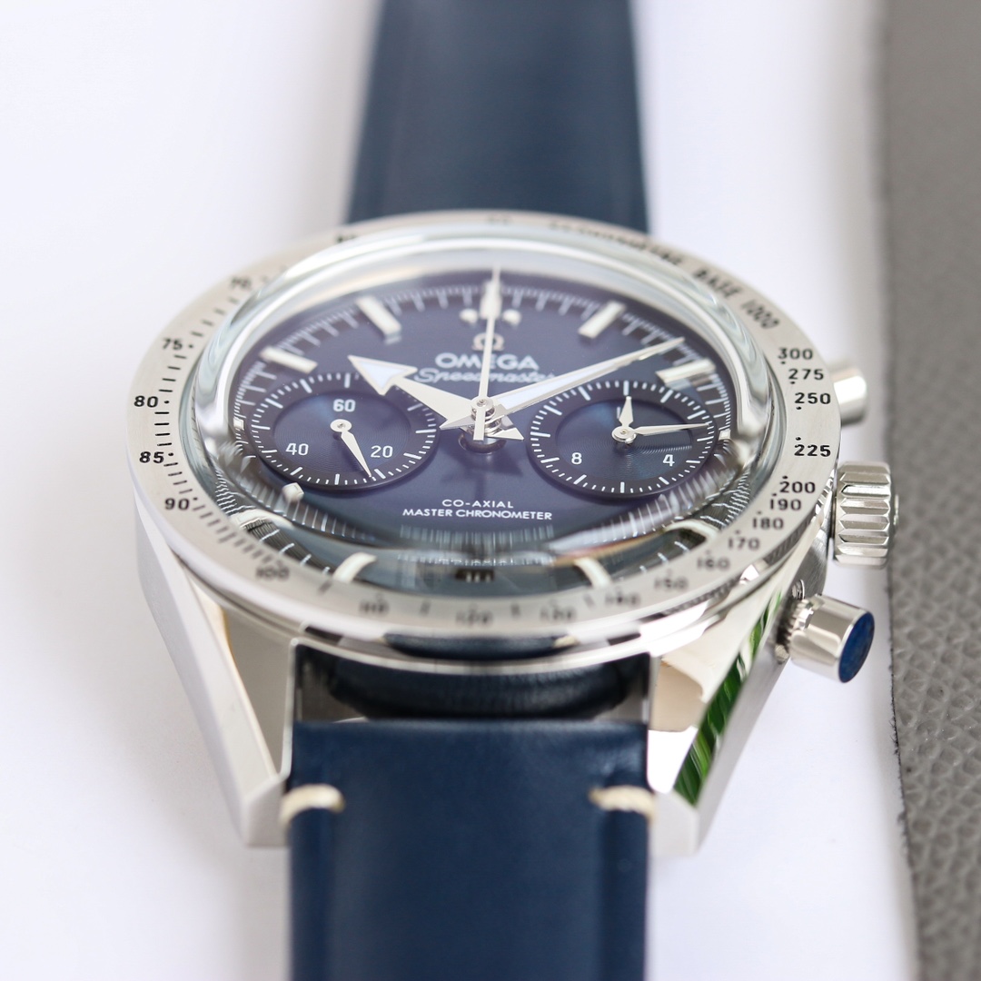 Omega „Speedmaster ‚57“ Co-Axial Master Chronometer Chronograph 42 mm - EUR FASHION