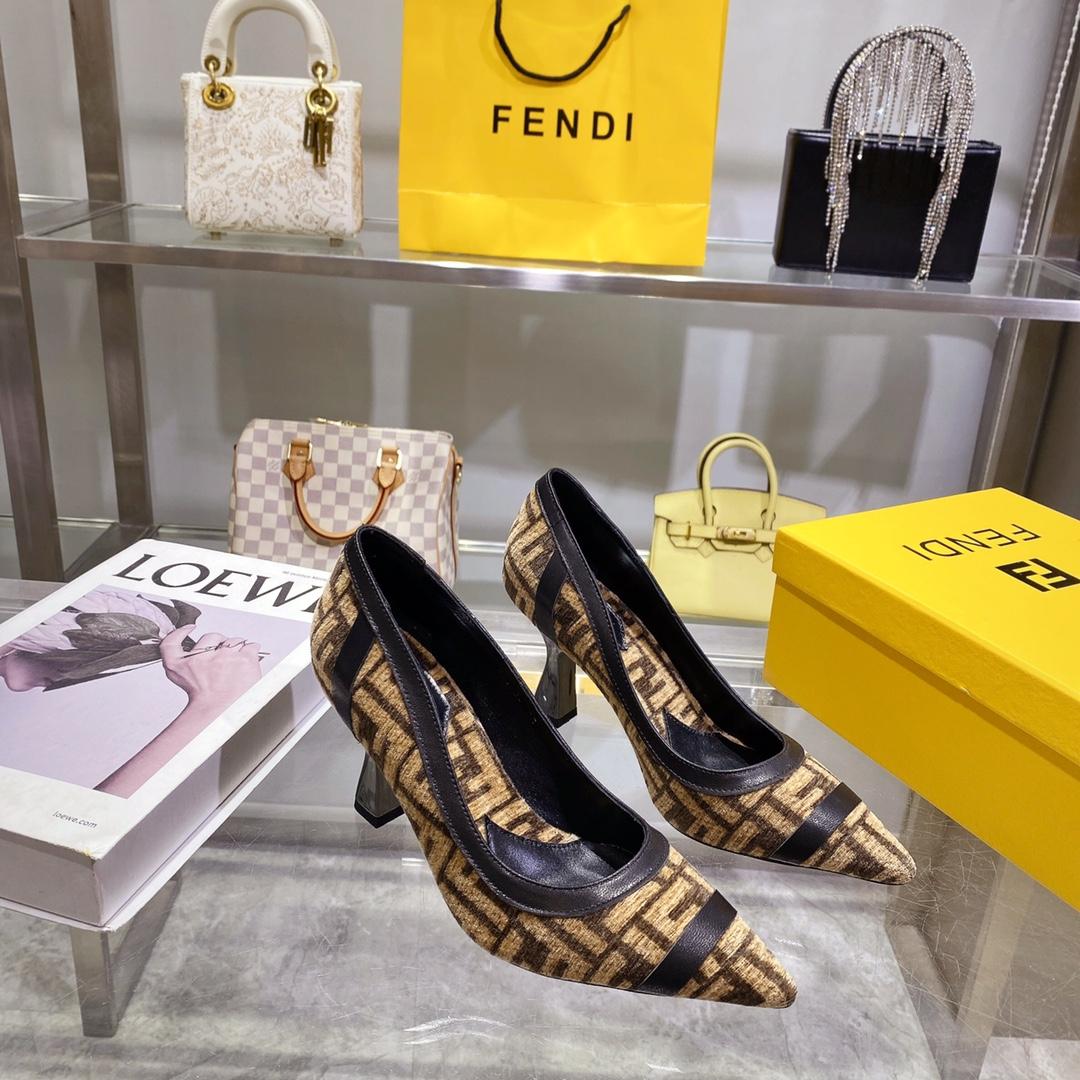 Fendi Baguettepumpe - EUR FASHION