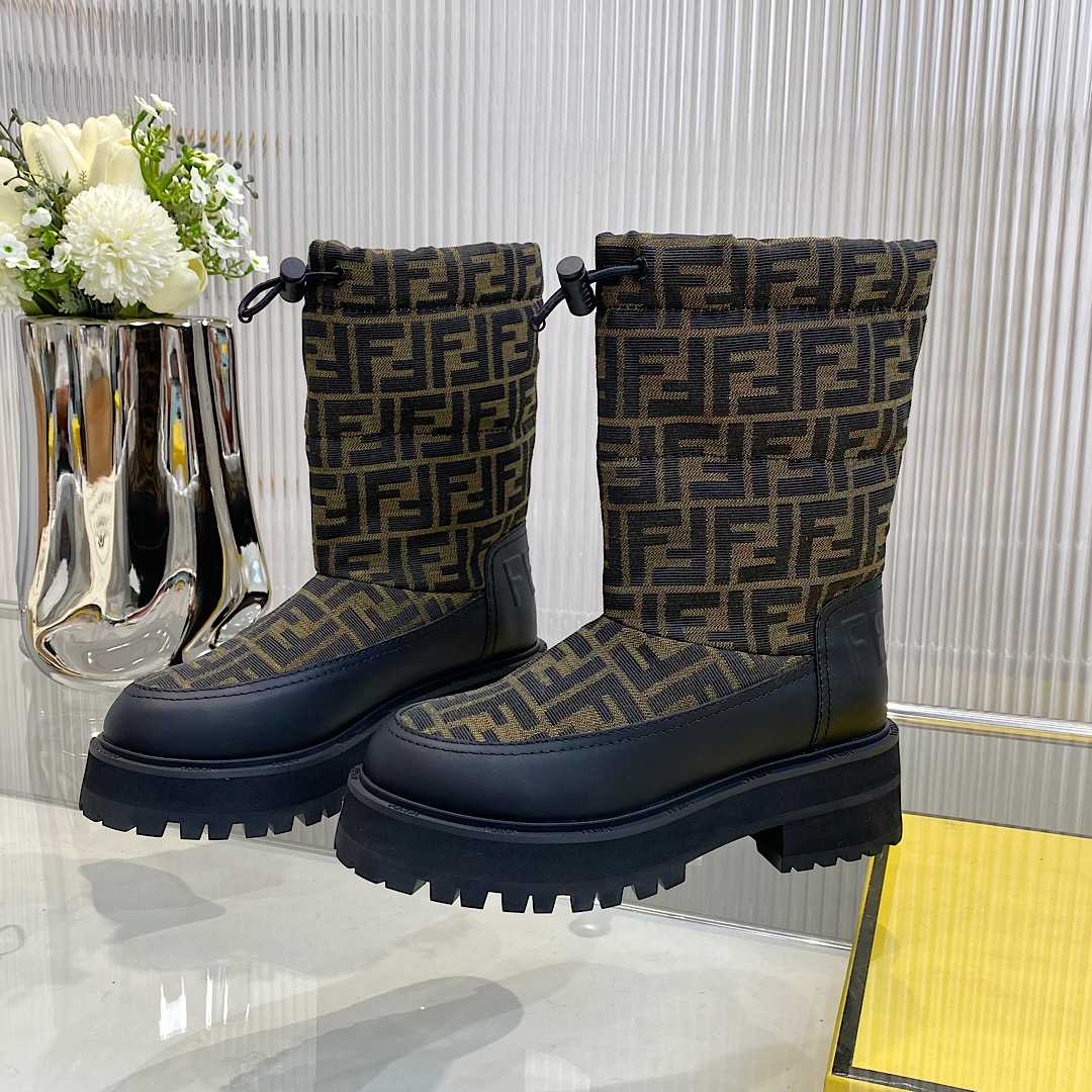 Fendi FF Logo Stiefel - EUR FASHION
