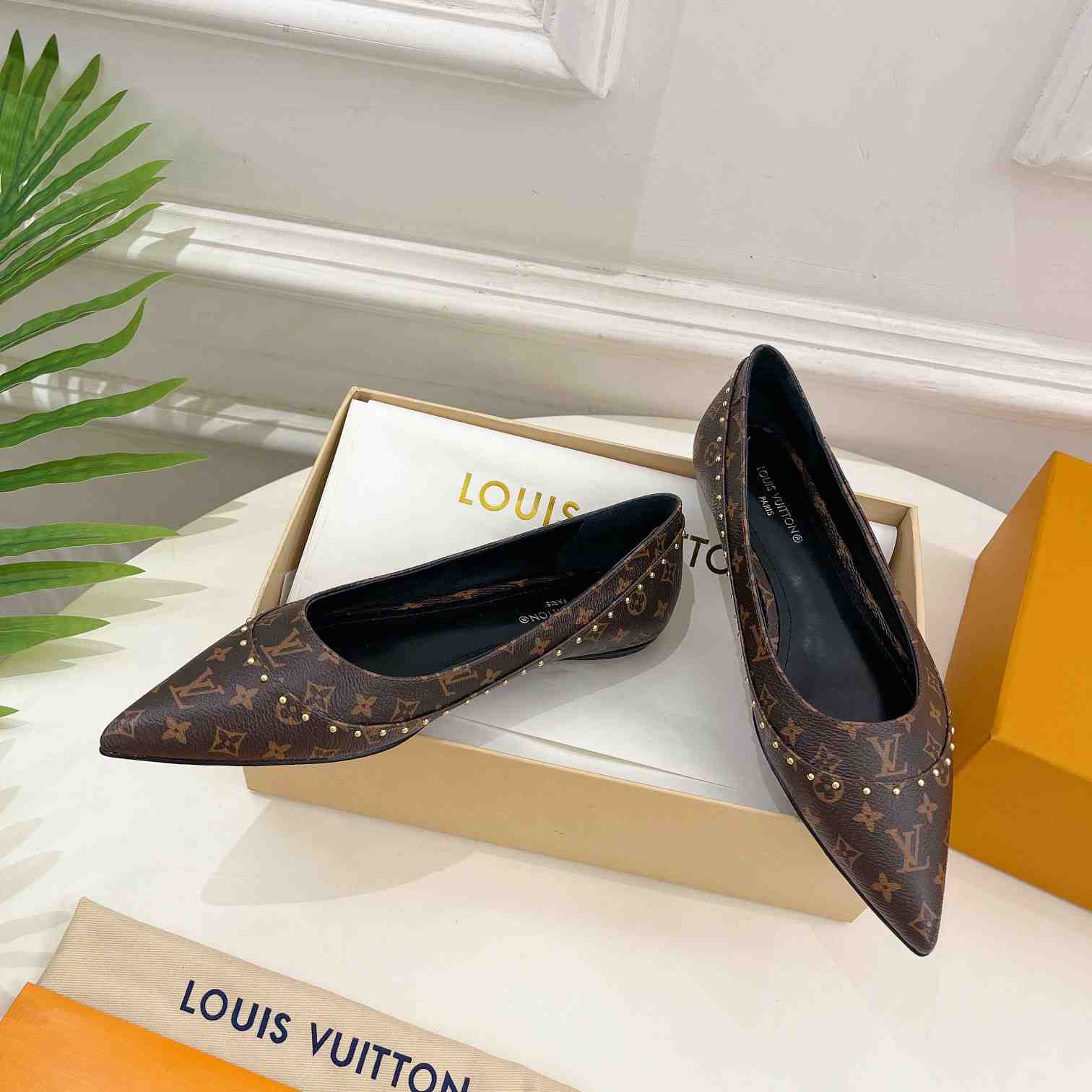 Flache Ballerina mit Louis Vuitton-Signatur - EUR FASHION