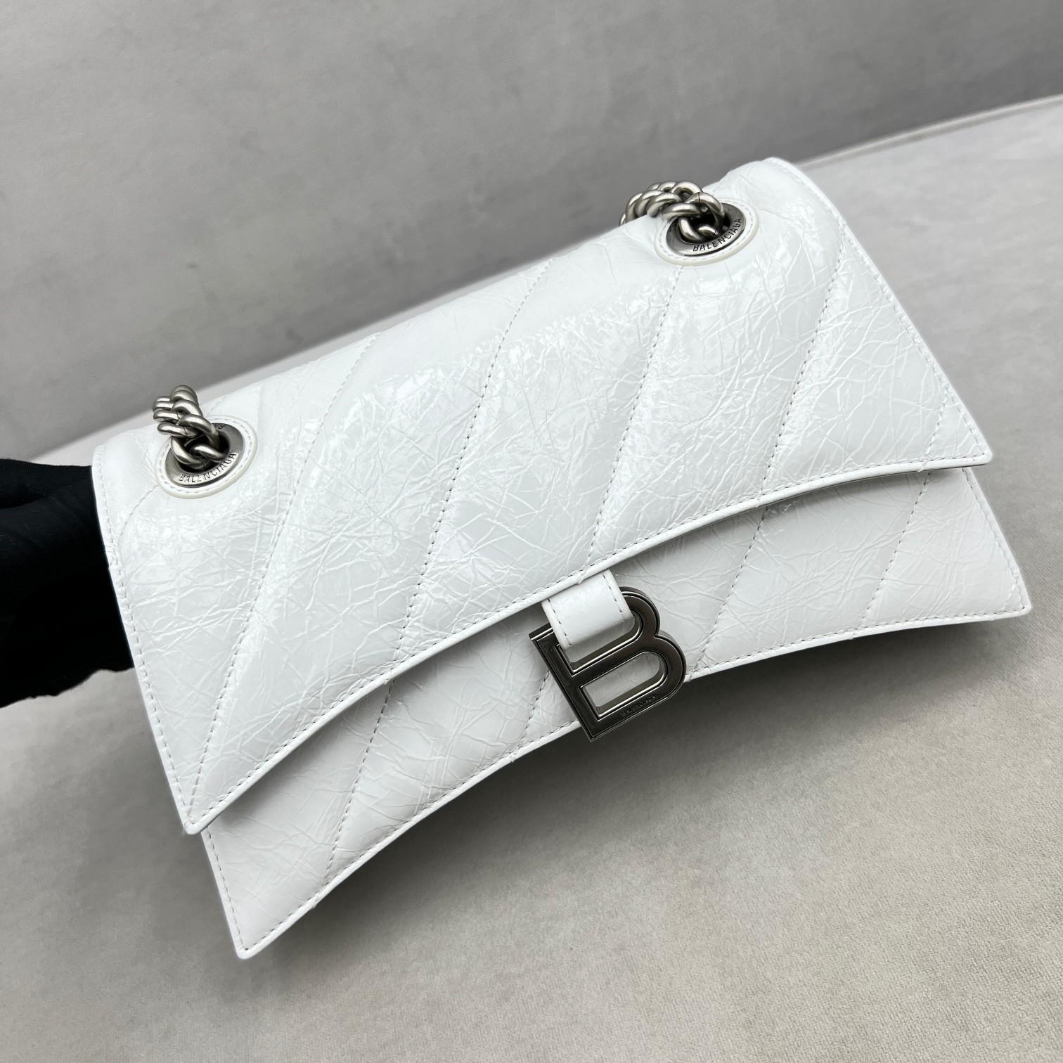 Balenciaga Damen Crush Small Chain Bag gesteppt in Optic White (25-15-9,5 cm) - EUR FASHION