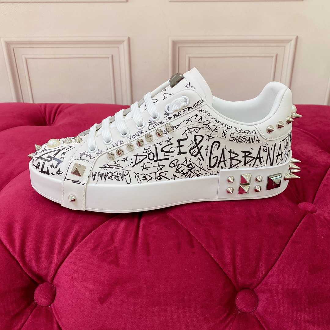 Dolce & Gabbana Portofino-Sneaker aus Kalbsnappaleder mit Nieten - EUR FASHION