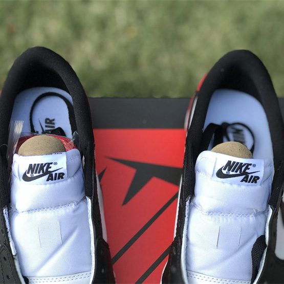 Air Jordan 1 Low „Black Toe“ Sneaker 555088-125 - EUR FASHION