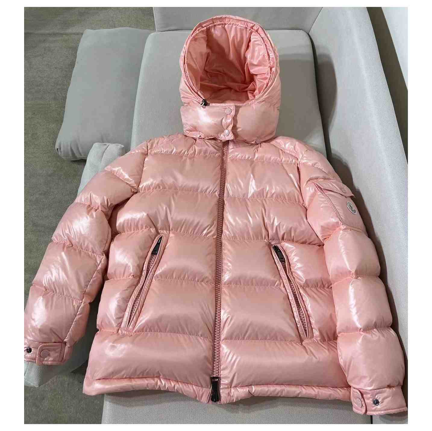 Moncler kurze Daunenjacke - EUR FASHION