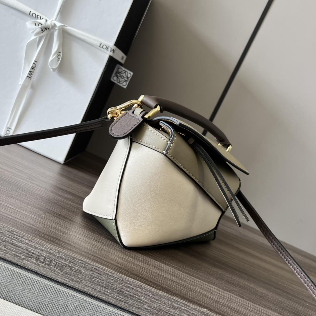 Loewe Mini Puzzle Edge aus Nappa-Kalbsleder - EUR FASHION
