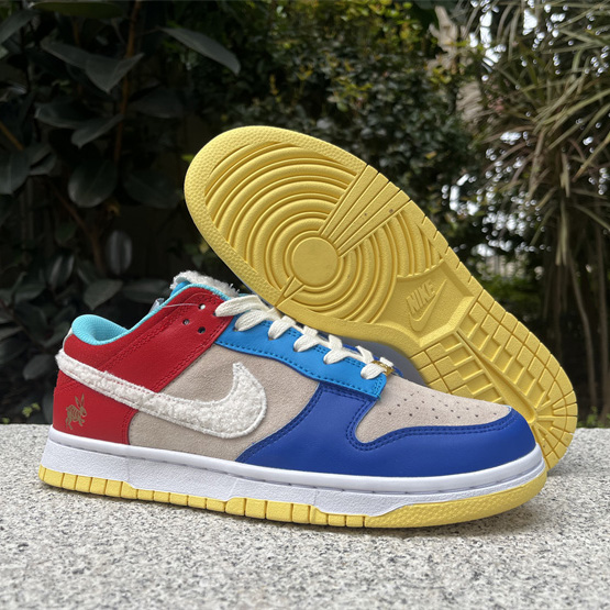 Nike SB Dunk Low „Year Of The Rabbit“ Sneaker FD4203-111 - EUR FASHION