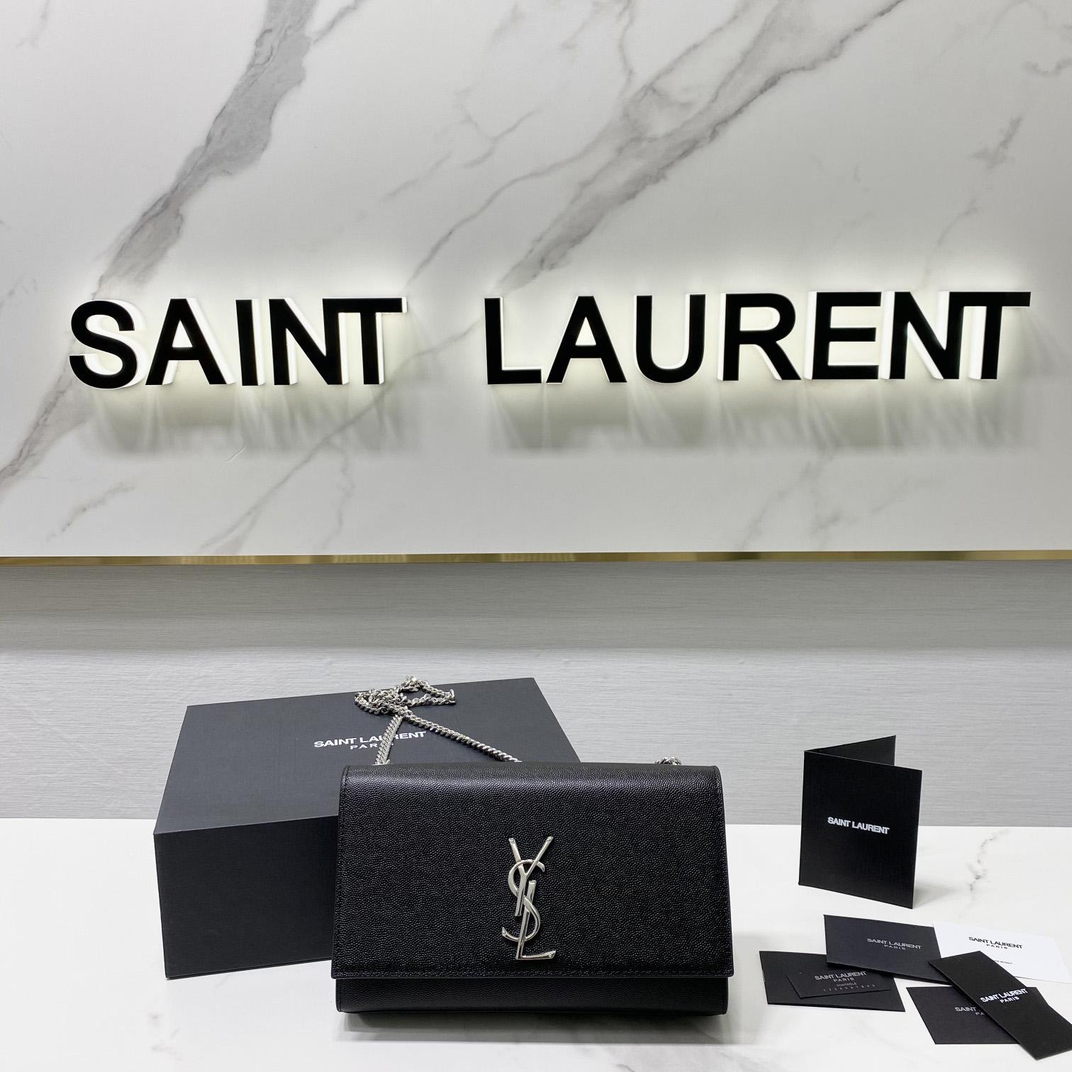 Saint Laurent Kate Mittelgroße Kettentasche aus Leder mit Grain-de-Poudre-Prägung - EUR FASHION