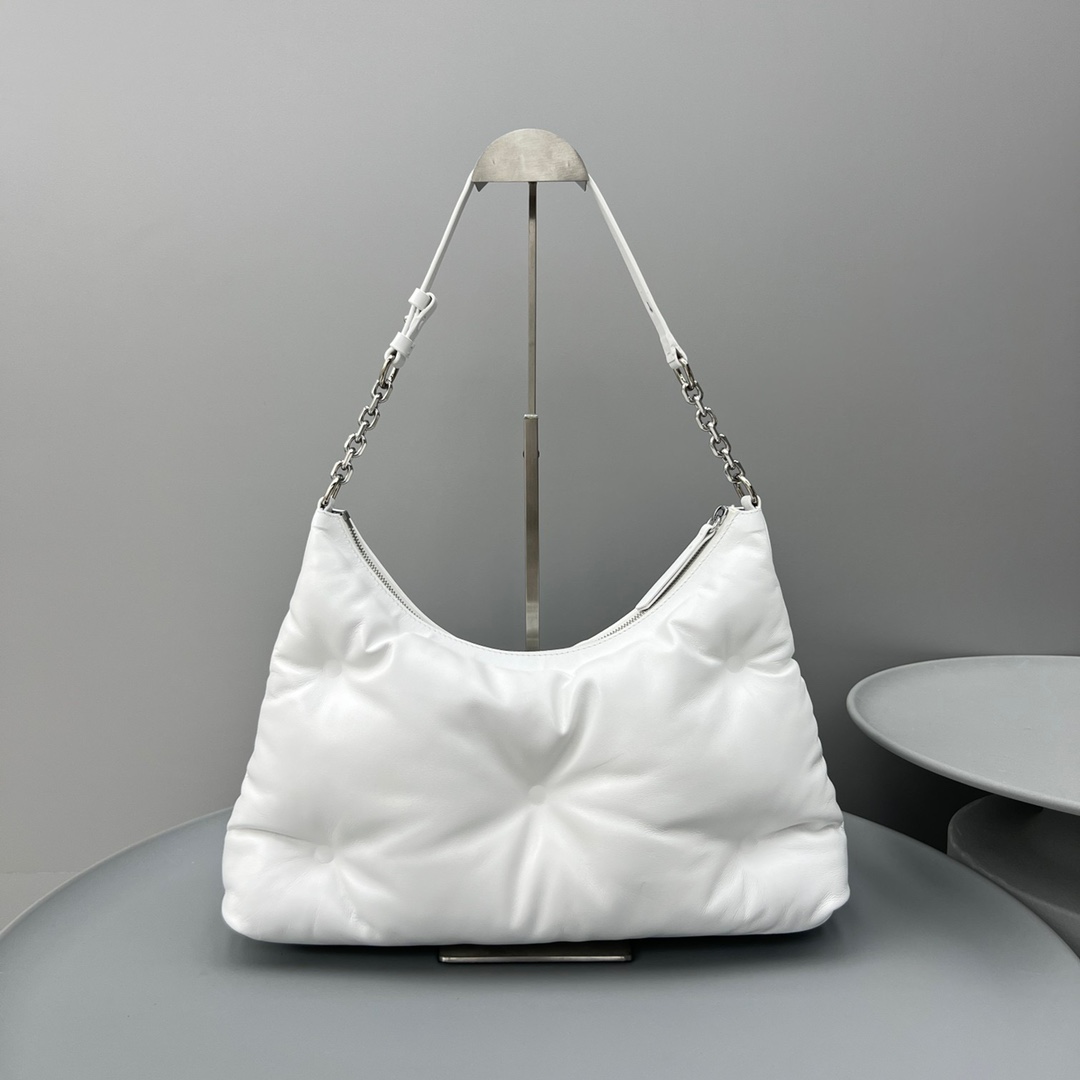 Maison Margiela Glam Slam Hobo Medium (38,5–28,5–10 cm) - EUR FASHION