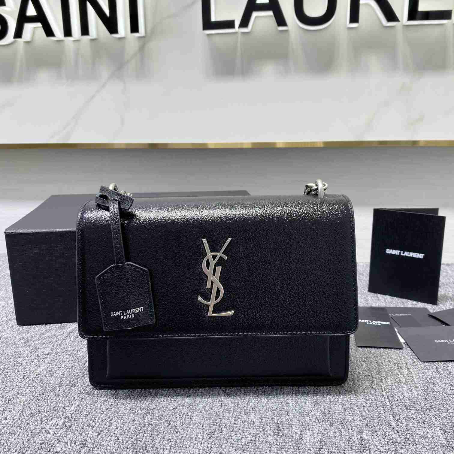 Saint Laurent Sunset Mittelgroße Kettentasche aus Glattleder - EUR FASHION