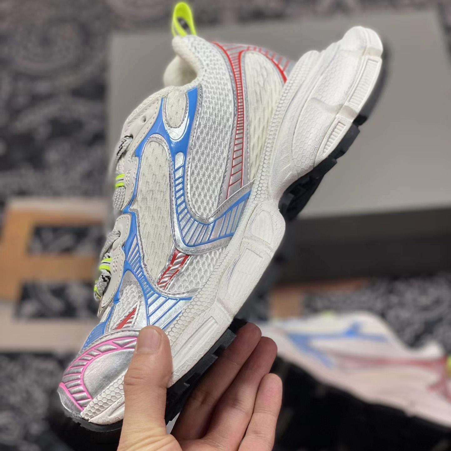 Balenciaga 3XL Sneaker in Weiß - EUR FASHION