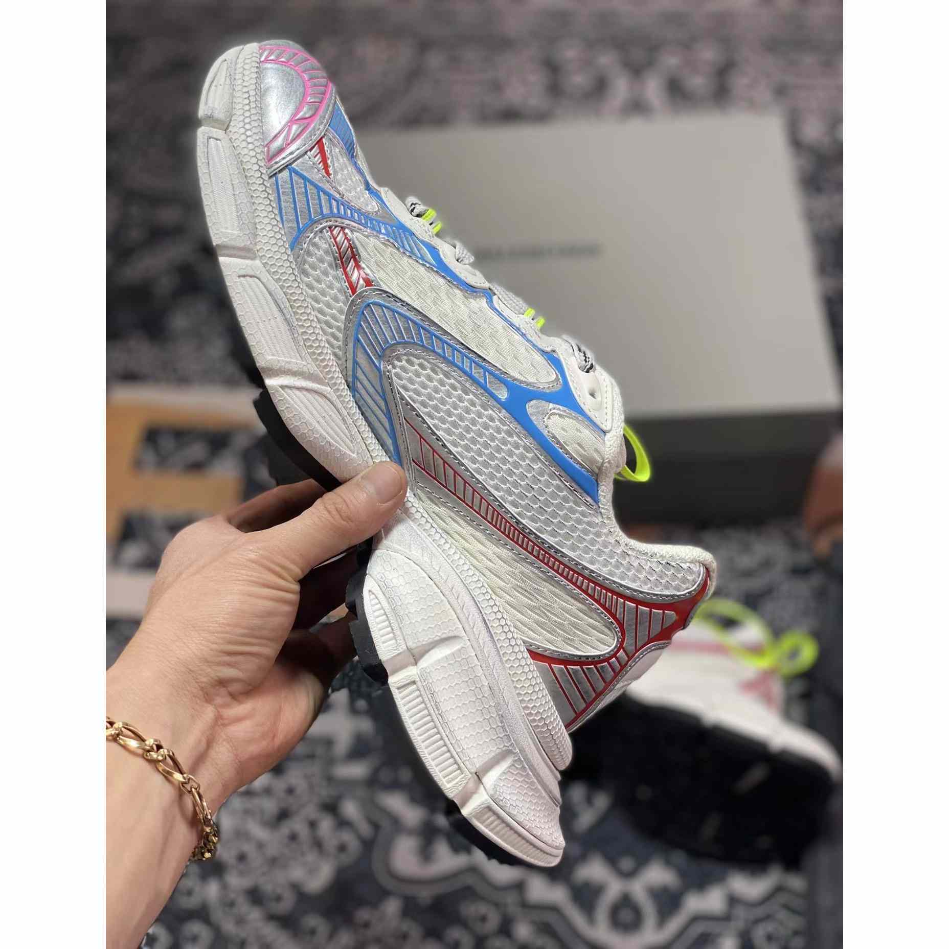 Balenciaga 3XL Sneaker in Weiß - EUR FASHION
