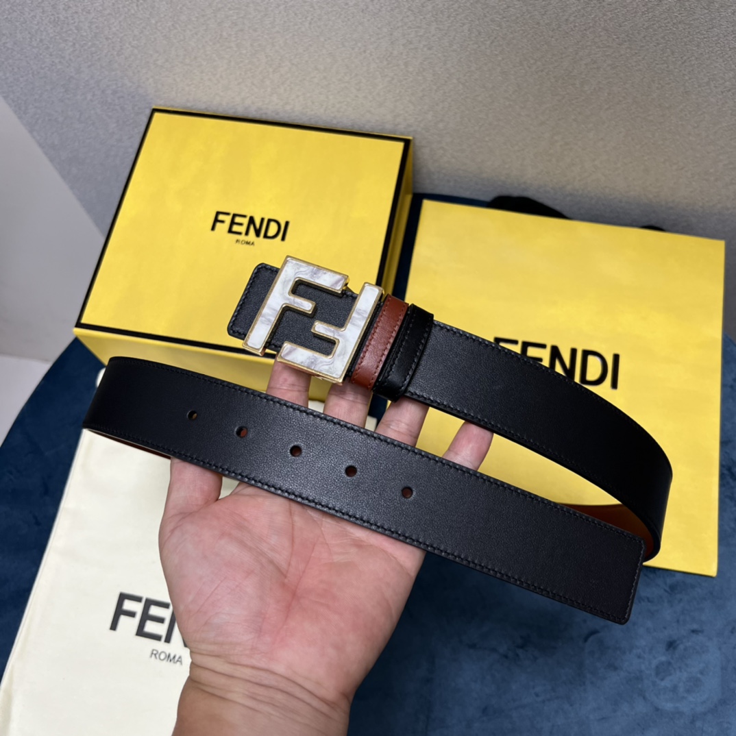 Maßgeschneiderter Fendi-Gürtel - EUR FASHION