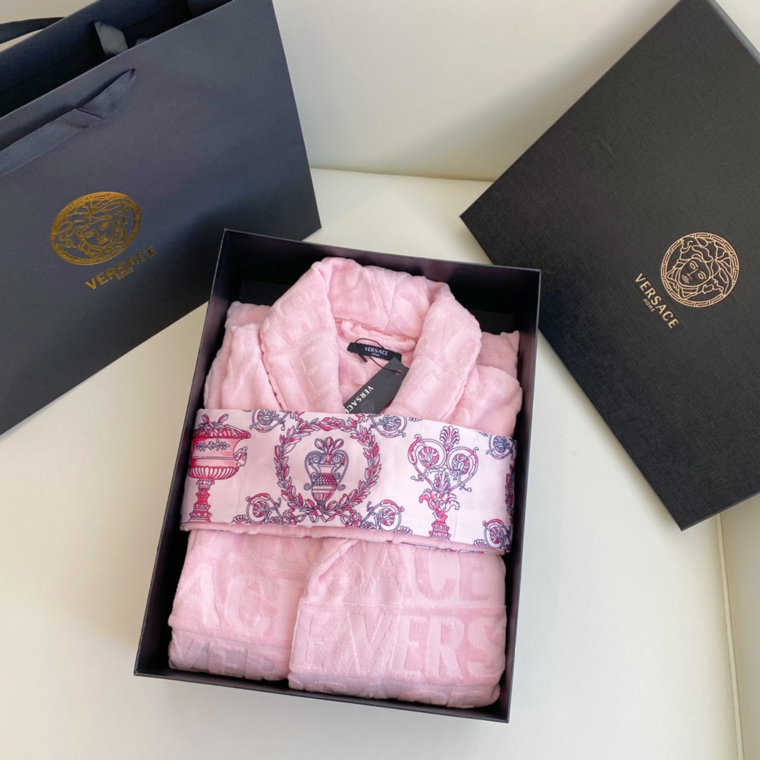 Versace I ♡ Barock-Bademantel (Einheitsgröße) - EUR FASHION