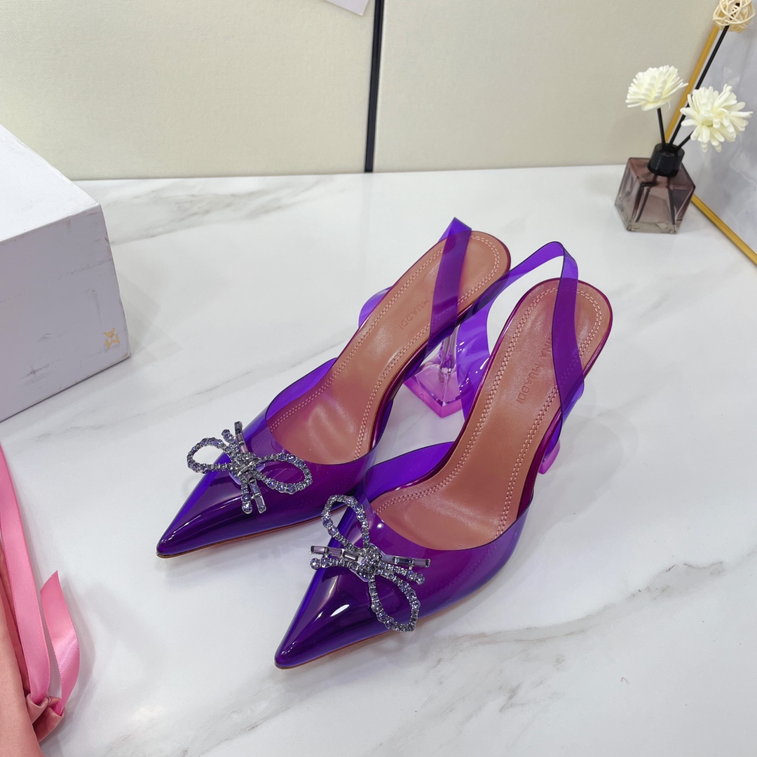 Amina Muaddi „Rosie“ transparente Pumps mit spitzer Zehenpartie - EUR FASHION