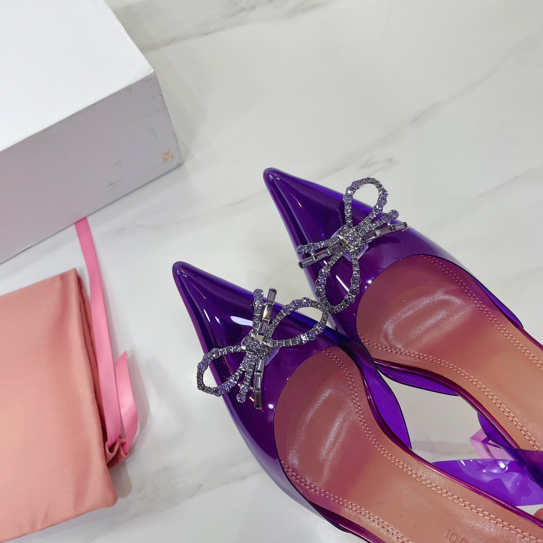 Amina Muaddi „Rosie“ transparente Pumps mit spitzer Zehenpartie - EUR FASHION