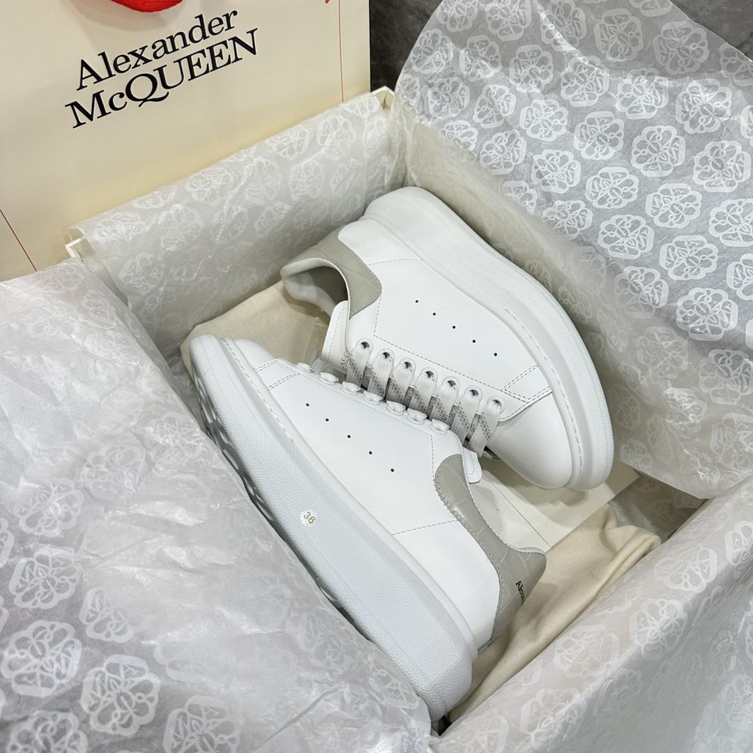 Alexander Mqueen – Übergroßer Sneaker in Weiß - EUR FASHION