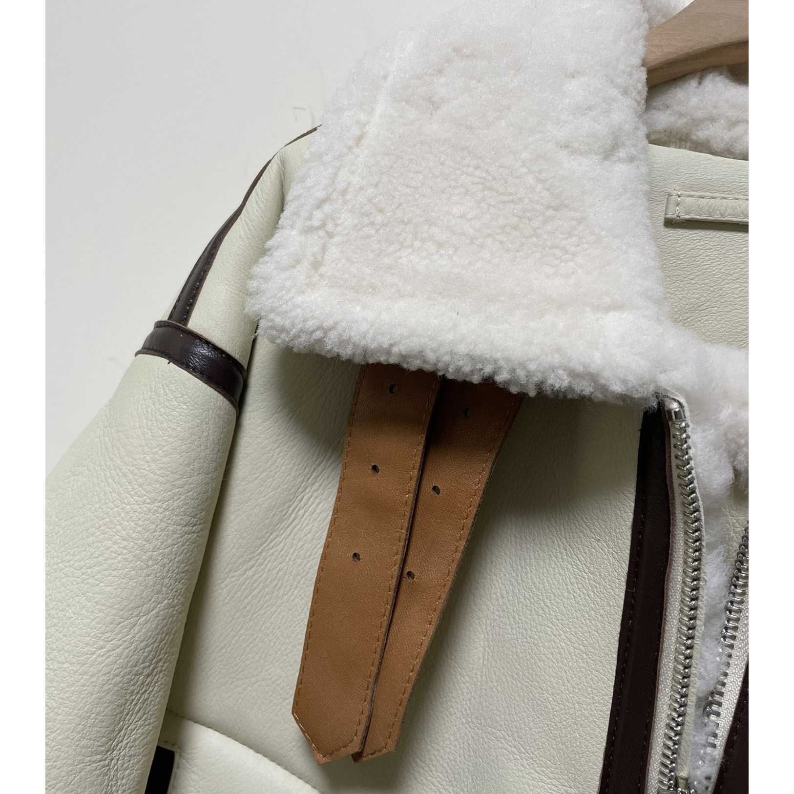 Loewe Fliegerjacke aus Lammfell - EUR FASHION