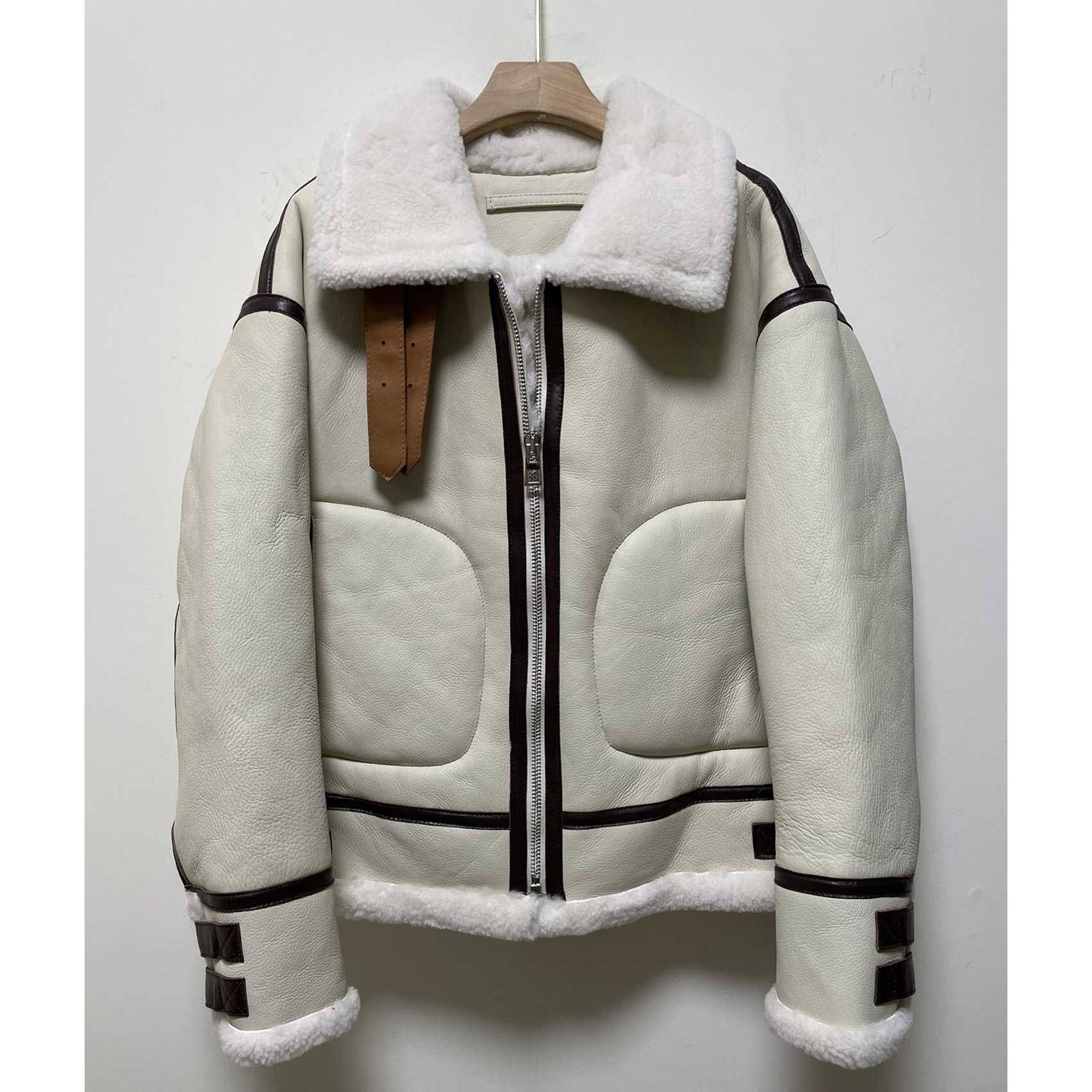 Loewe Fliegerjacke aus Lammfell - EUR FASHION