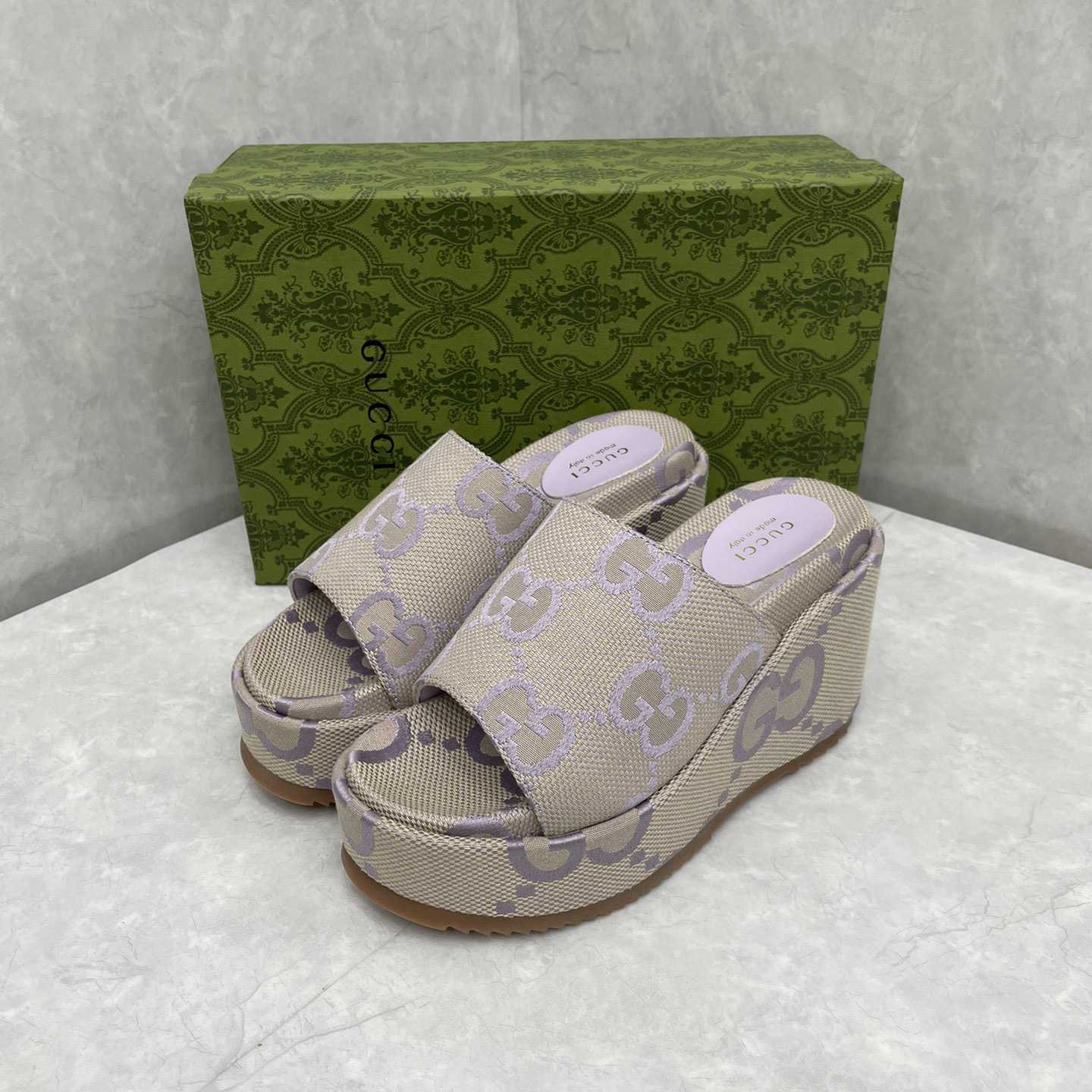 Gucci Jumbo GG Plateau-Slide-Sandale für Damen - EUR FASHION