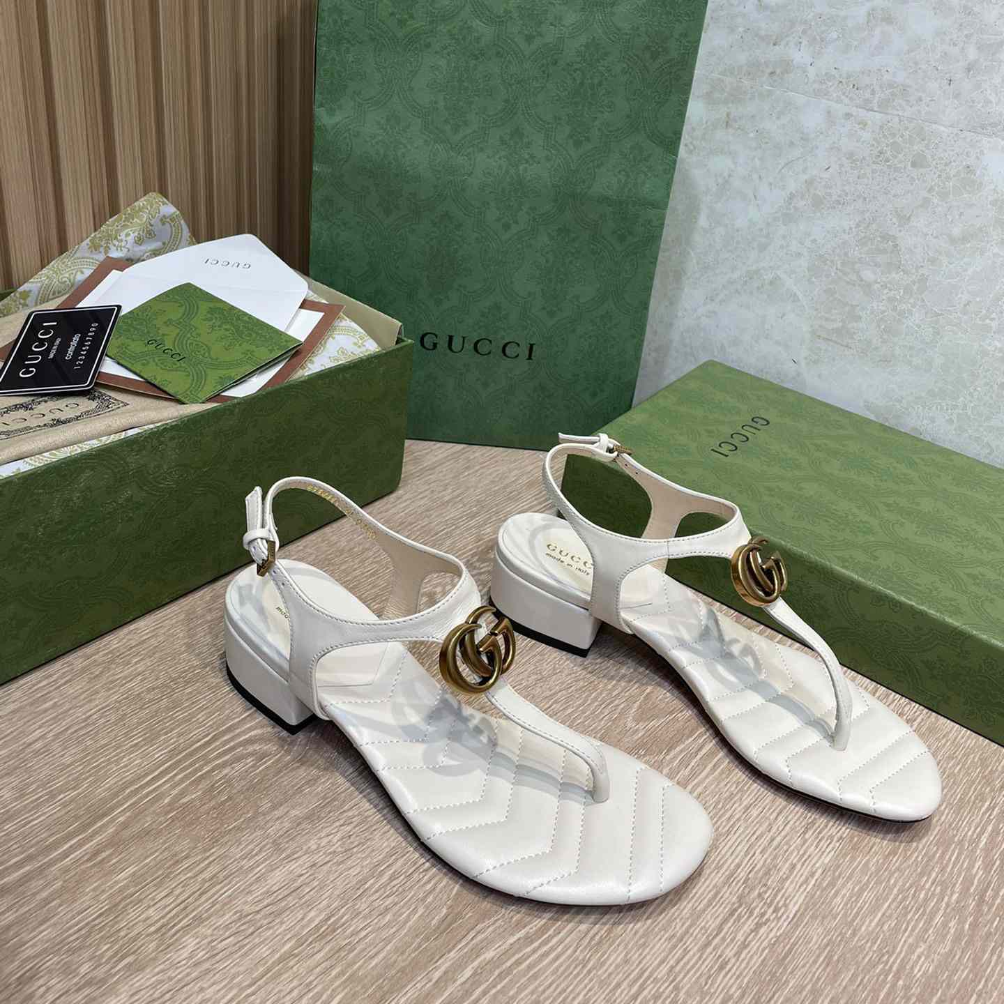 Gucci Damen-Sandale mit Doppel-G - EUR FASHION