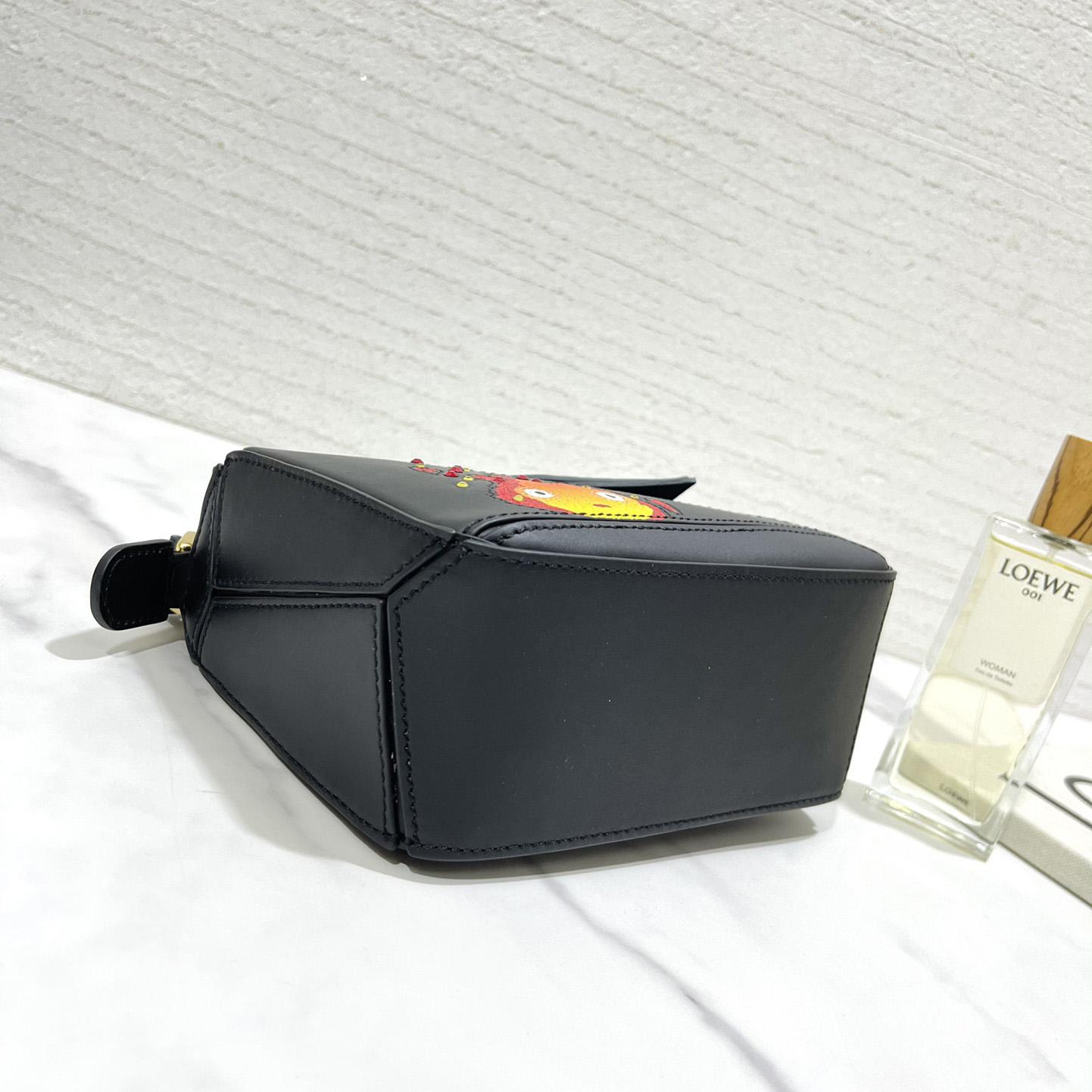 Loewe Calcifer Mini Puzzle-Tasche aus satiniertem Kalbsleder und Kristall - EUR FASHION