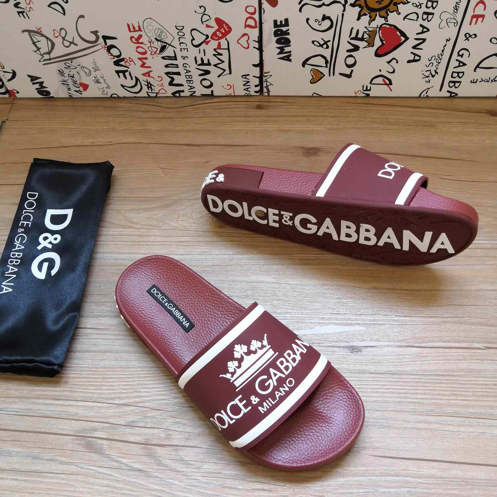 Pantoletten mit Logo von Dolce & Gabbana - EUR FASHION