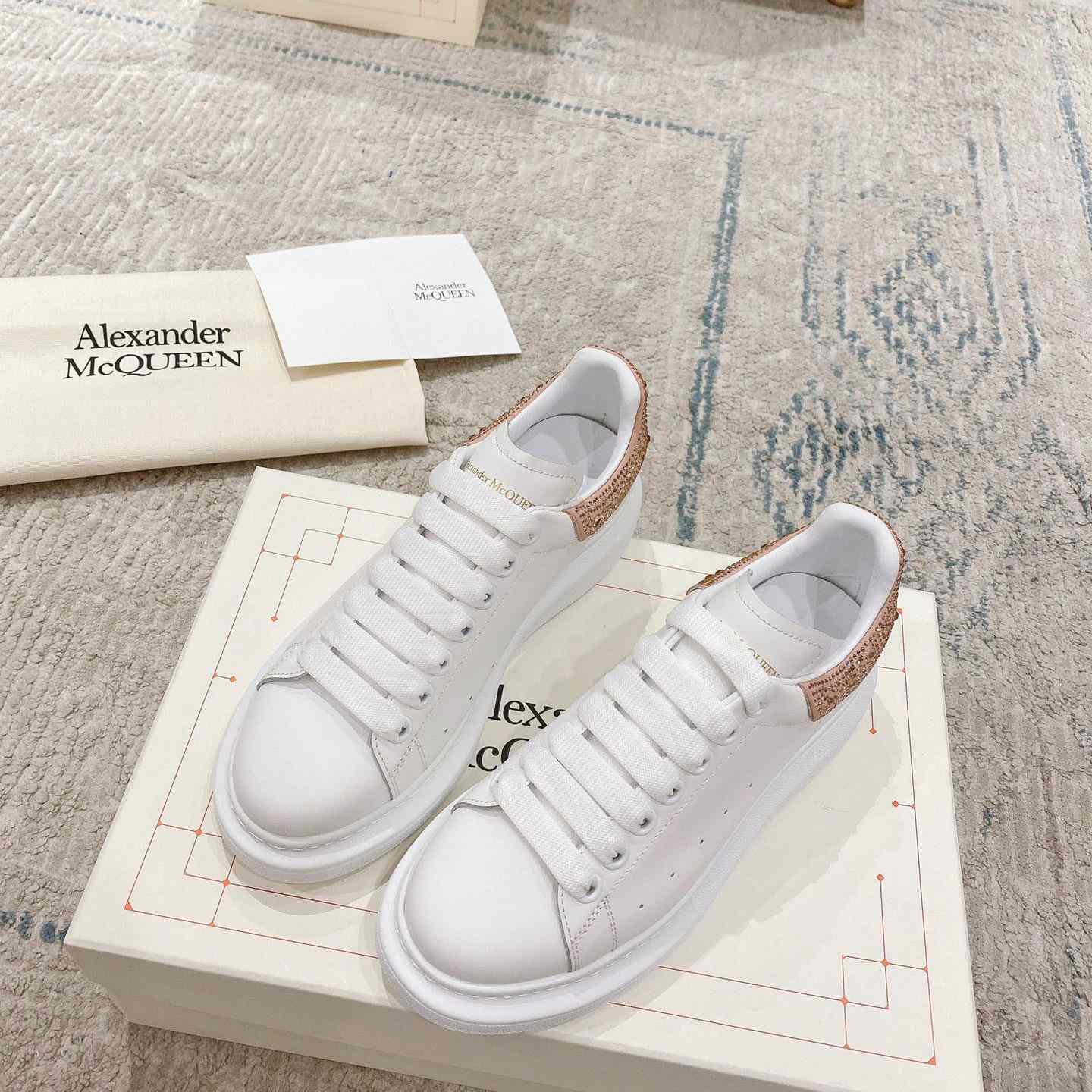 Alexander Mqueen – Übergroßer Sneaker in Weiß - EUR FASHION