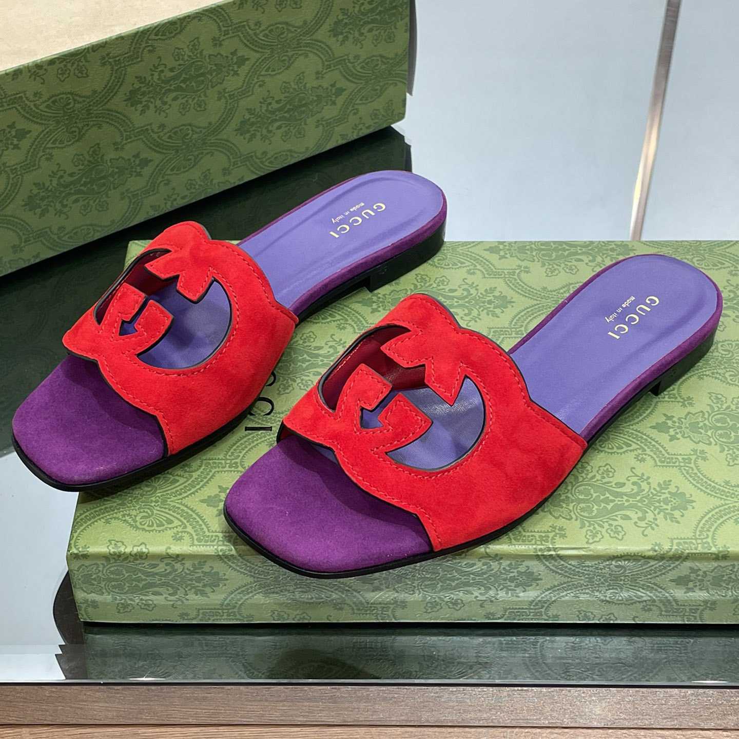 Gucci Damen-Slide-Sandale mit ineinandergreifendem G-Ausschnitt - EUR FASHION