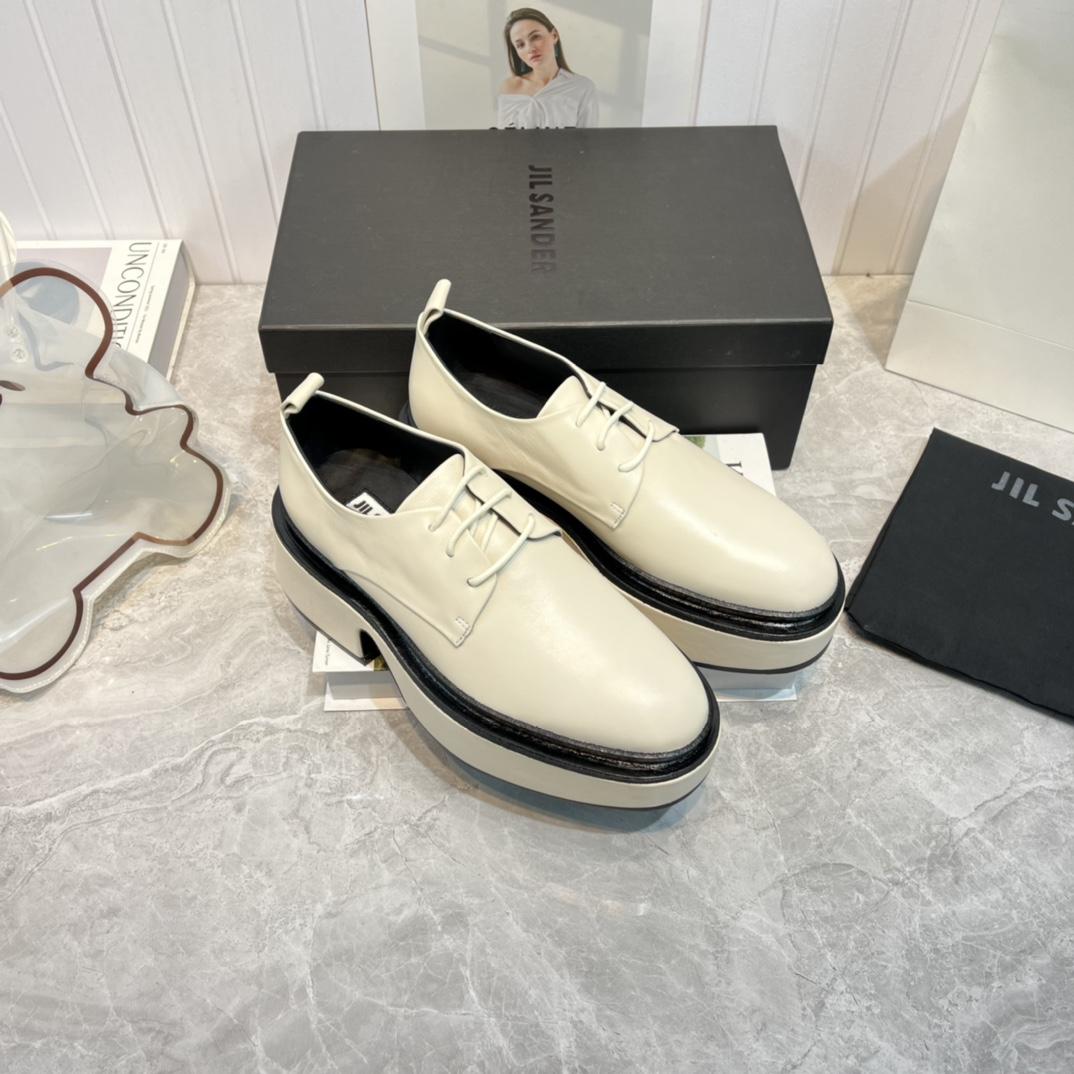 Weiße Schnürschuhe mit Keilabsatz von Jil Sander - EUR FASHION